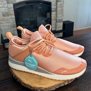 Women’s Puma Pacer Next Cage ST2 Sneaker. Size 10.5
